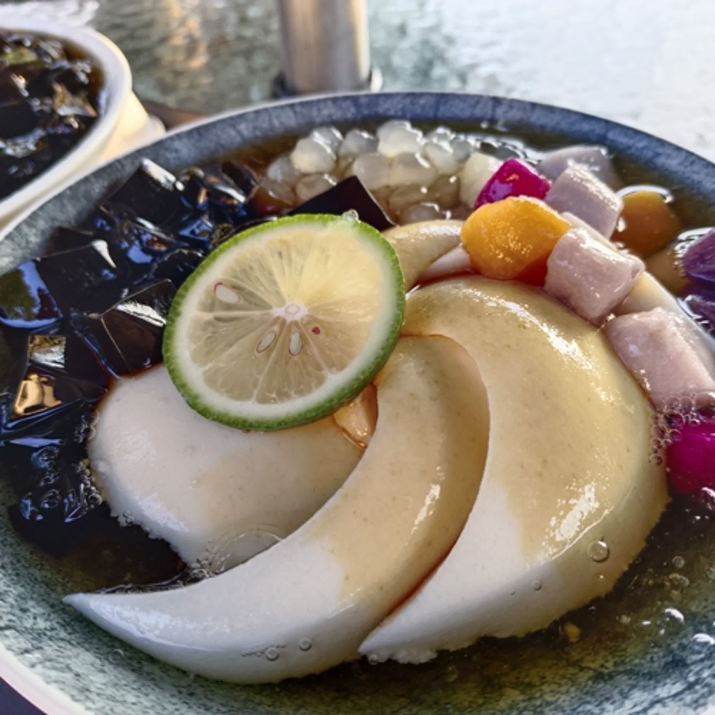 紅什麼？從流量變現到消費翻車