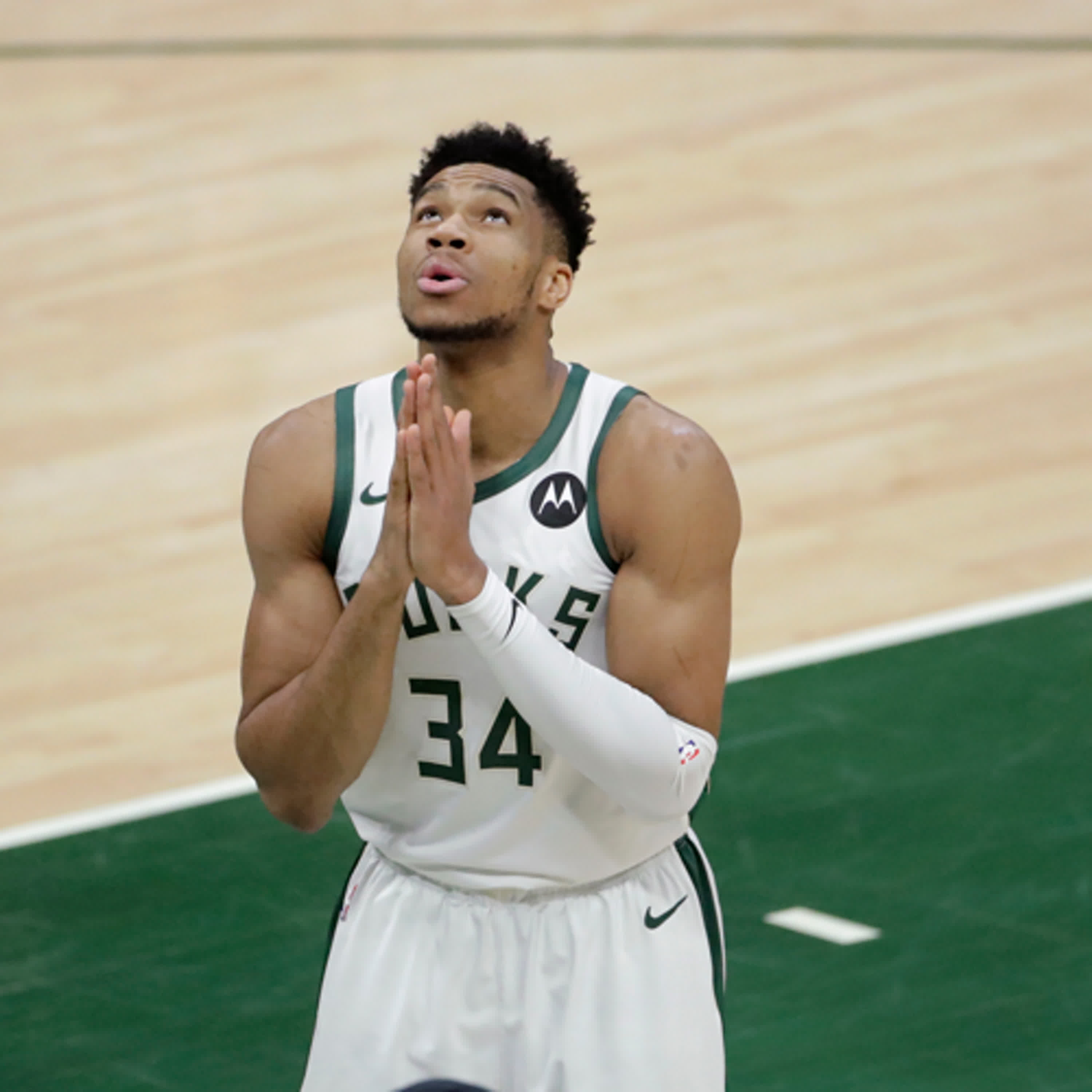 [25-26] NBA Week 8：Giannis Antetokounmpo交易包裹、Wemby與字母哥適配性、勇士是否再度梭哈 & more