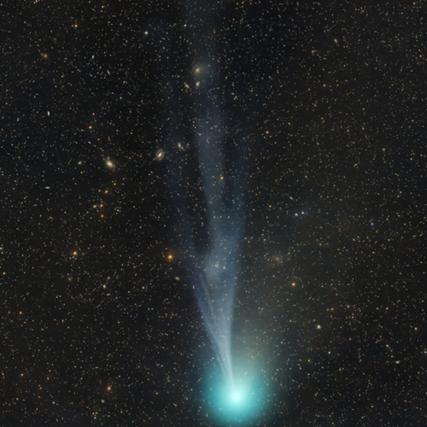 1132. 彗星 12P/Pons-Brooks ê 彗尾結構 ft. 阿錕 (20240216)
