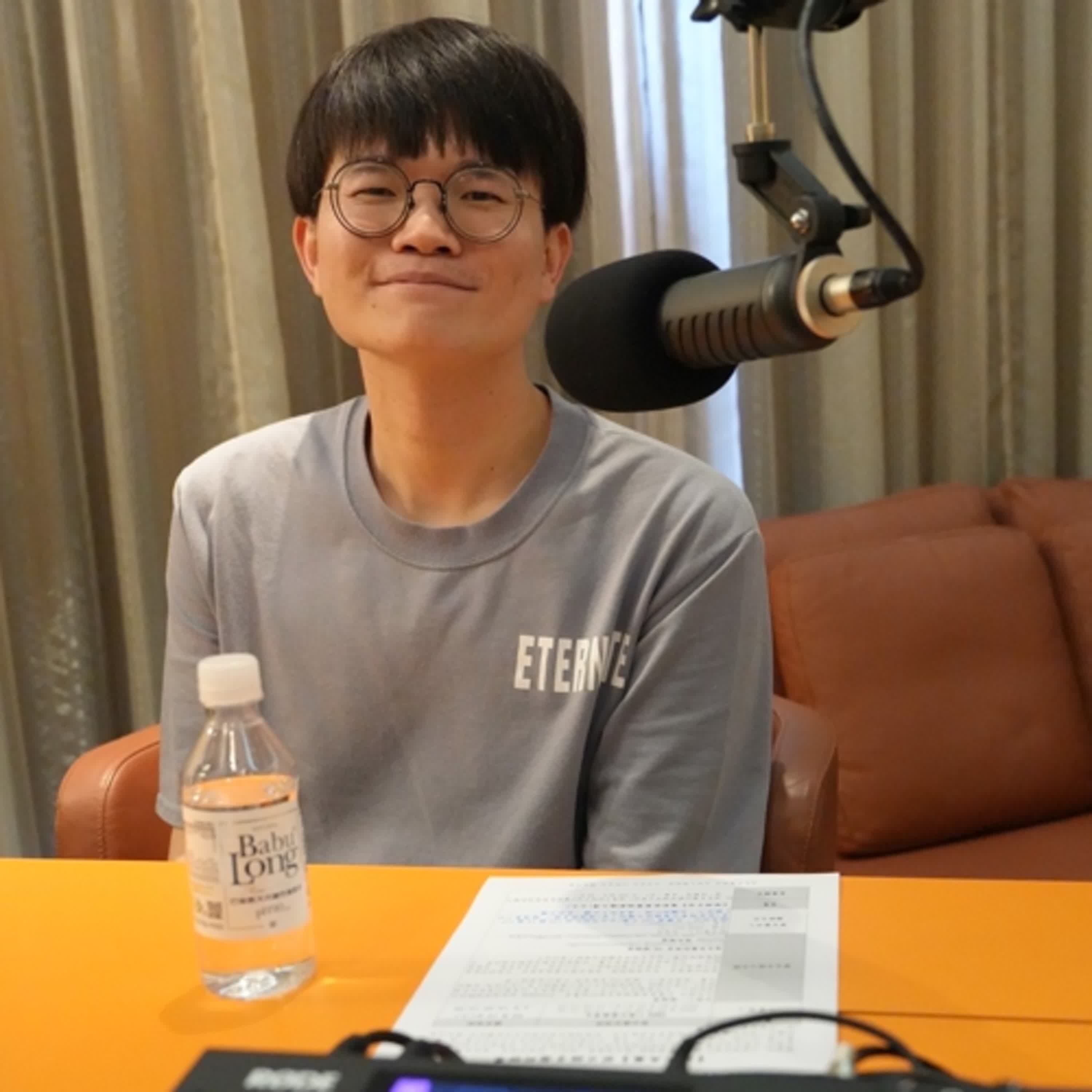 E89 《深淵宇宙》電影監製暨編劇鐘文濱(中集)