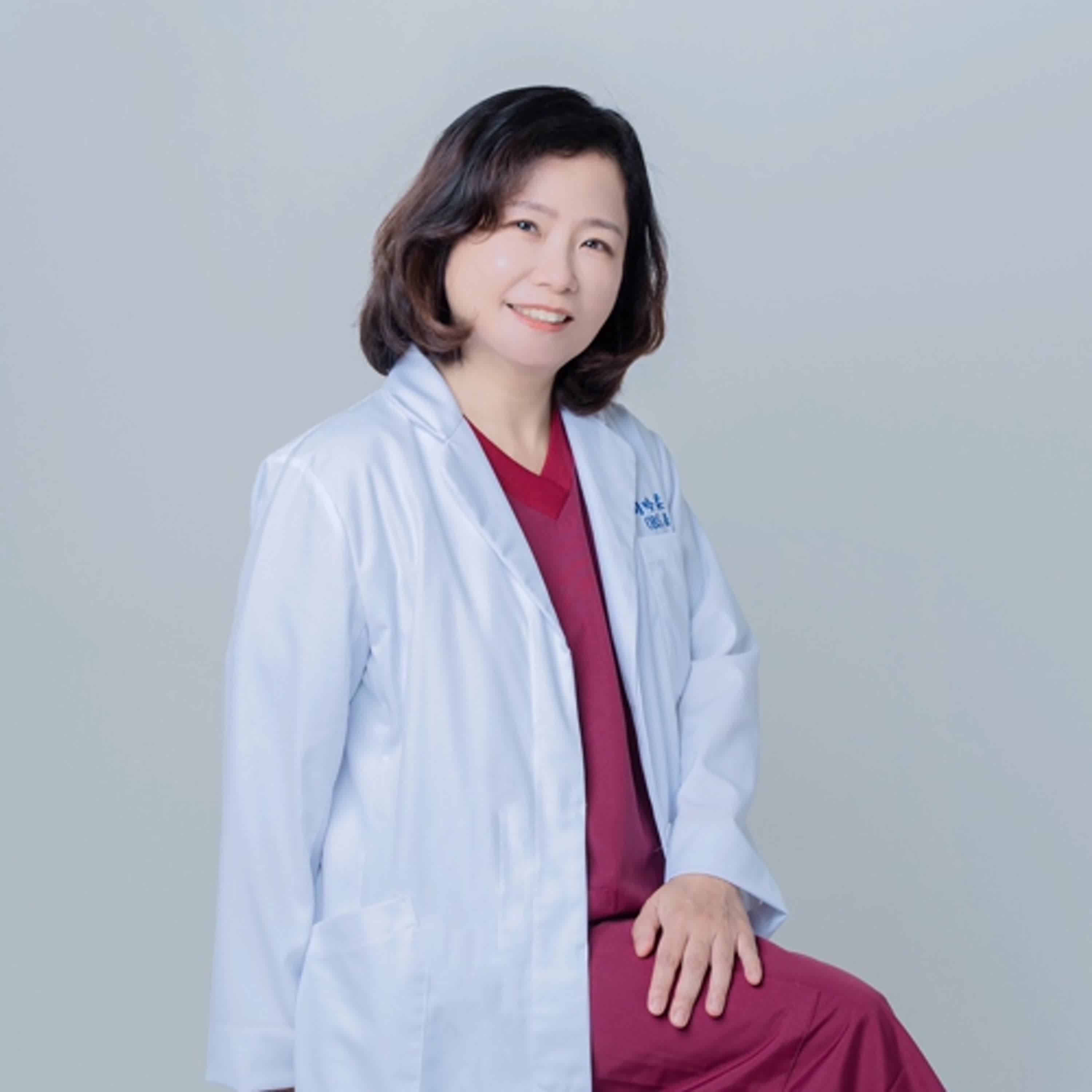 EP 121 鼓勵女性勇於追求性健康,進而提升女性的性治療意願 悠仁婦兒聯合診所 婦產科/晴媛性醫學中心 周吟柔副院長 EP 121 鼓勵女性勇於追求性健康,進而提升女性的性治療意願 悠仁婦兒聯合診所 婦產科/晴媛性醫學中心 周吟柔副院長