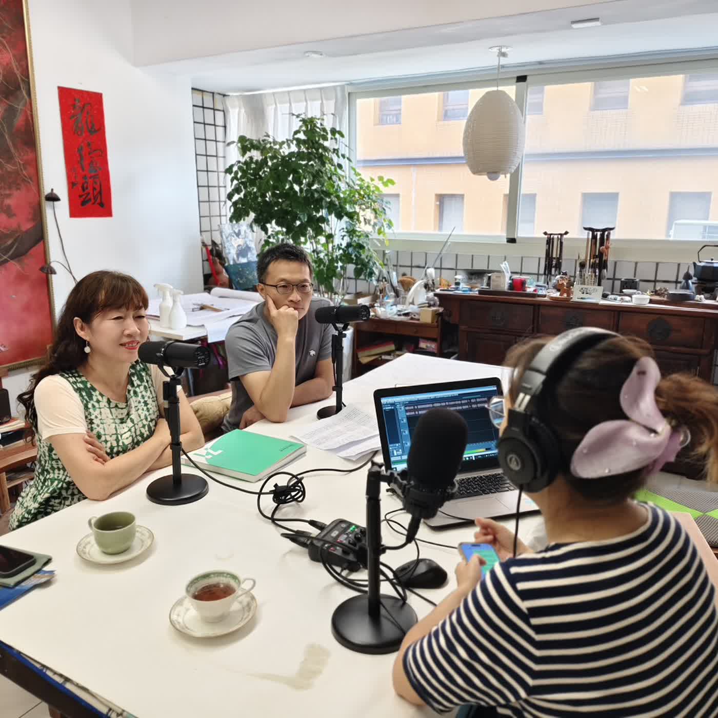 台灣中部美術協會劉哲志 /台中市美術協會趙純妙兩大理事談藝術家的美麗與哀愁 episode artwork
