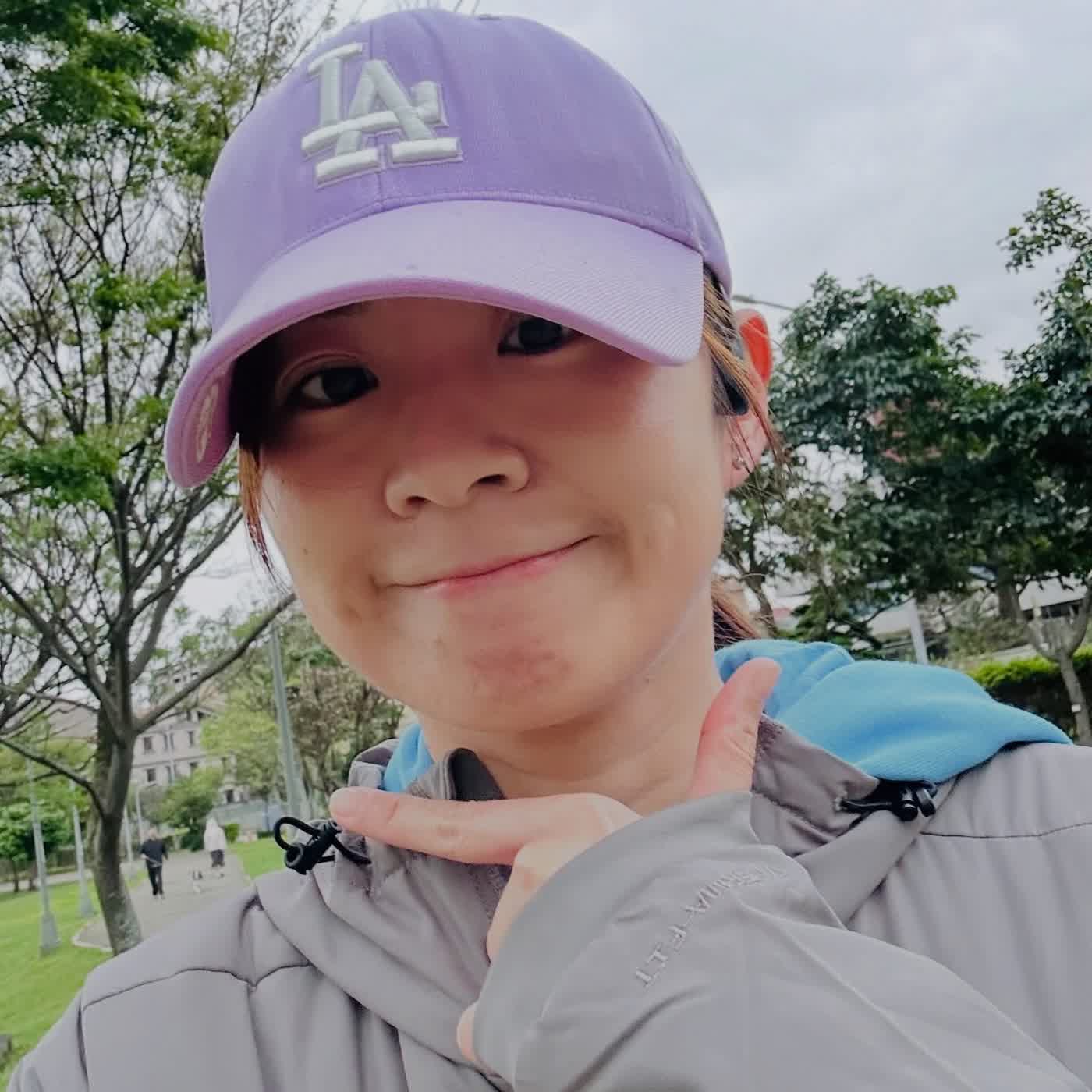 [EP0002] Connie大嬸 x Fanny美眉 - 動齡書情歌之50歲華麗轉身 : 主角模式 , 人生新起點 episode artwork