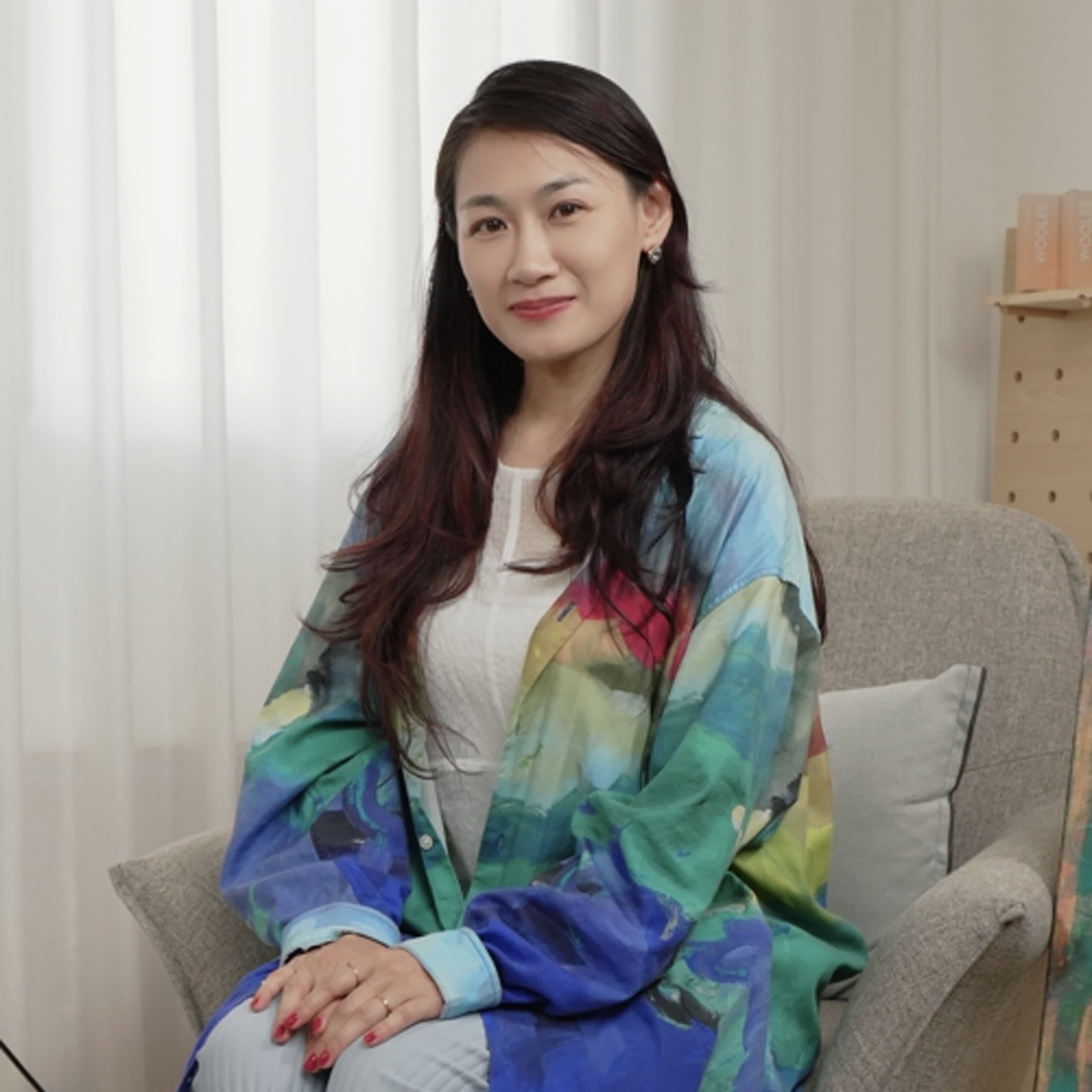 一位母親、一位藝術家，她走了30年，終於見到達賴喇嘛｜鄭涵文｜#未來女聲 #010
