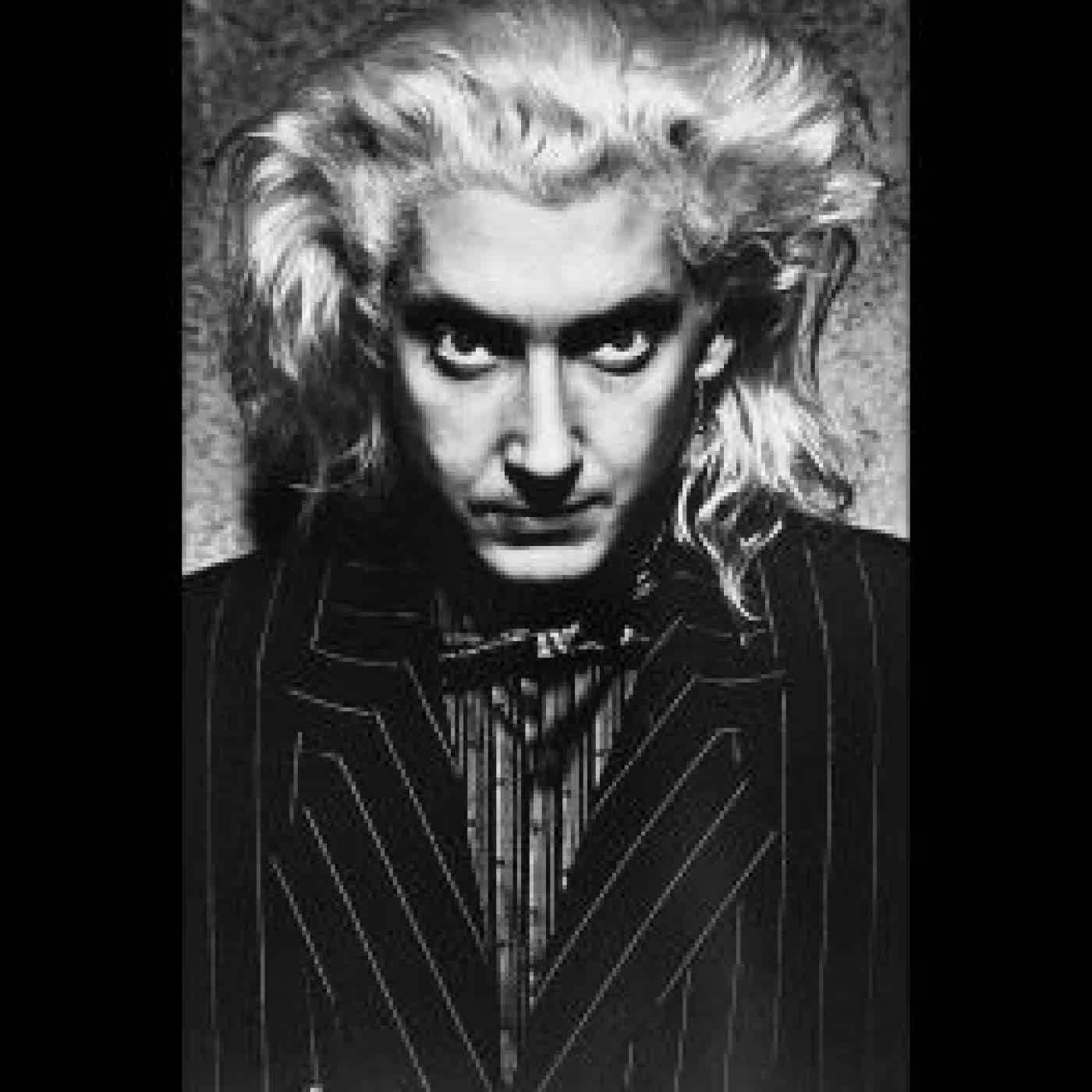 Read online: The Absence: Memoirs of a Banshee Drummer by Budgie