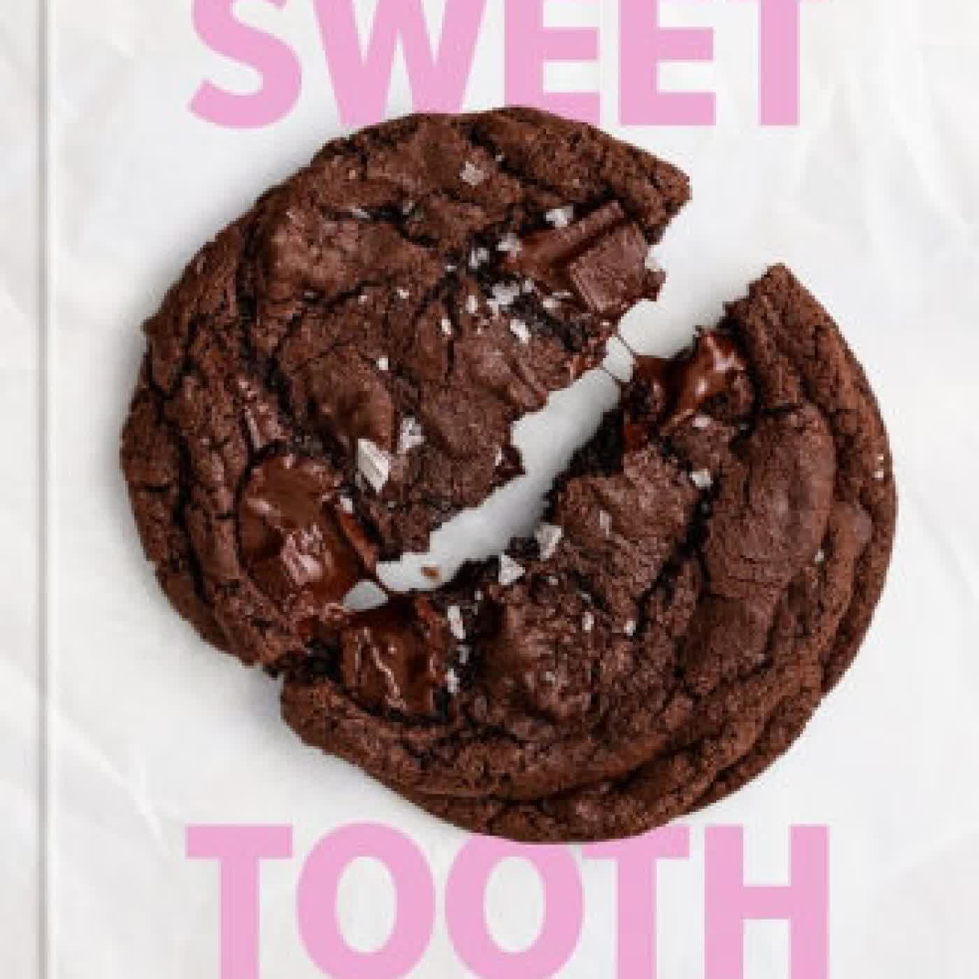 Sweet Tooth: 100 Desserts to Save Room For (A Baking Book) by Sarah Fennel on Iphone New Format