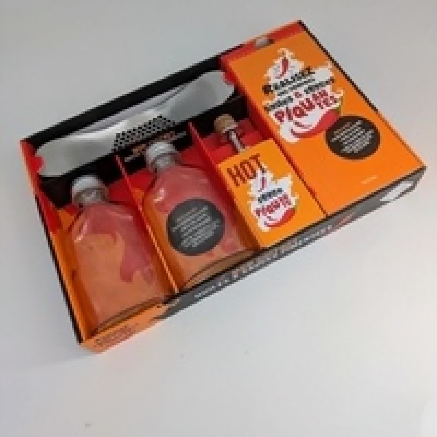 Lire en ligne : Réalisez vos propres huiles & sauces piquantes. Coffret avec 2 petites bouteilles en verre + 1 presse - ail en inox + 1 bec verseur adapté