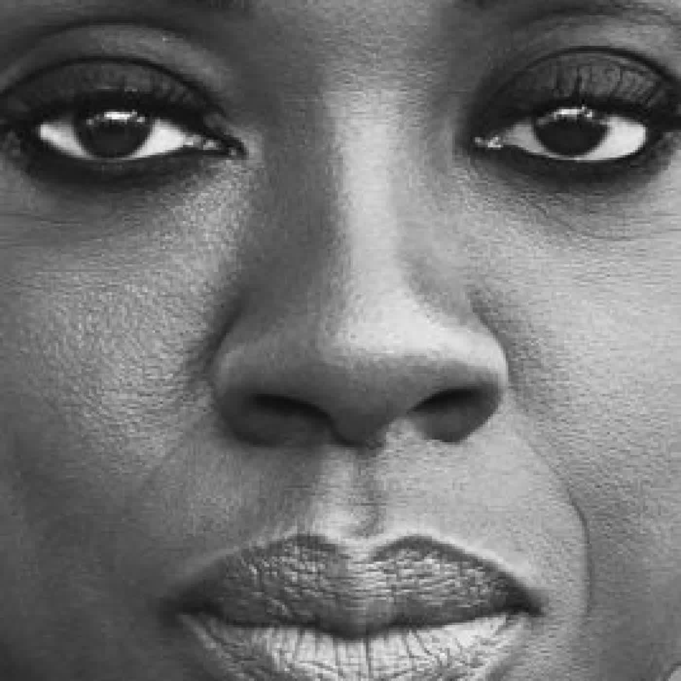 Finding Me: A Memoir by Viola Davis on Iphone New Format